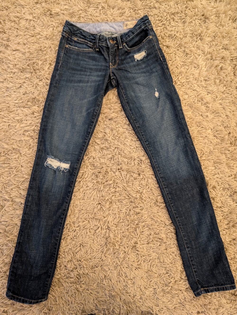 GAP Limited Edition Dark Destructed Jeans Size 0 Dark Wash
